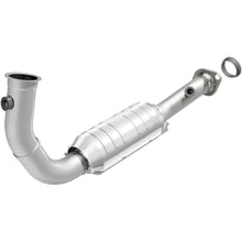 Load image into Gallery viewer, Magnaflow Conv DF 2004 Liberty P/S frt OEM (49583)