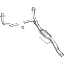 Load image into Gallery viewer, MagnaFlow Conv DF 00-03 Dakota 4.7L 4WD OEM (49600)