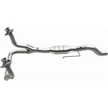 Load image into Gallery viewer, MagnaFlow Conv DF 00-03 Dakota 4.7L 4WD OEM (49600)