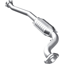 Load image into Gallery viewer, MagnaFlow Conv DF 04-06 Colorado 2.8/3.5 Rear O (49611)