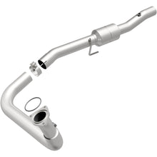 Load image into Gallery viewer, MagnaFlow Conv DF 00-06 Chevy/GMC D/S OEM (49643)