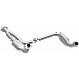 MagnaFlow Conv DF 07-09 Chevrolet/GMC Silverado/Sierra 2500 HD 6.0L Y-Pipe Assembly excludes Classic (49644)