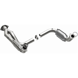 MagnaFlow Conv DF 07-09 Hummer Truck H2 Y-Pipe Assy (49679)