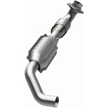 Load image into Gallery viewer, MagnaFlow Conv DF 04-05 Ford F-150 5.4L D/S 2WD (Excl 04 Heritage Edition) (49705)