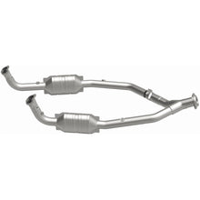 Load image into Gallery viewer, MagnaFlow Conv DF 99-04 LR Discovery V8 OEM (49720)