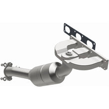 Load image into Gallery viewer, MagnaFlow Conv DF BMW 5 01-03 Rear OEM (49773)