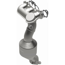 Load image into Gallery viewer, MagnaFlow Conv DF 04-06 Toyota Sienna 3.3L (49833)
