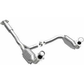 MagnaFlow Conv DF 05-06 GMC Envoy XL Denali (49886)