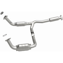 Load image into Gallery viewer, MagnaFlow Conv DF 05-06 GMC Envoy XL Denali (49886)