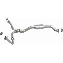 Load image into Gallery viewer, MagnaFlow Conv DF 01-05 Chevy Blazer 4.3L 2WD (49898)