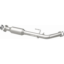 Load image into Gallery viewer, MagnaFlow Conv DF 01-03 Toyota Sienna 3.0L re (49932)