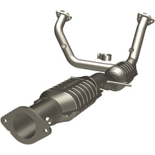 Load image into Gallery viewer, MagnaFlow Conv DF 00-04 Chevy S10 4.3L 2WD (49945)