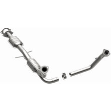 Load image into Gallery viewer, MagnaFlow Conv DF 00-04 Chevy S10 4.3L 2WD (49945)