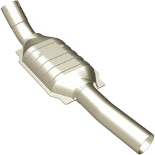 Load image into Gallery viewer, MagnaFlow Conv DF 82-87 Dodge B1500 Van (50206)