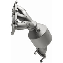 Load image into Gallery viewer, MagnaFlow Conv DF 2004 Hyundai Santa Fe 2.7L (50695)