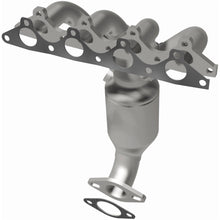Load image into Gallery viewer, MagnaFlow Conv DF 00-02 Hyun Accent 1.5L mani (50841)