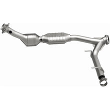 Load image into Gallery viewer, MagnaFlow Conv DF 03 Lincoln Navigator 5.4L (51081)