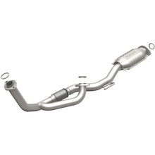 Load image into Gallery viewer, MagnaFlow Conv DF 98-03 Avalon/Camry 3.0L (51091)