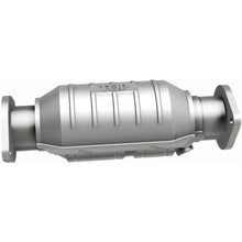 Load image into Gallery viewer, MagnaFlow Conv DF 99-04 VW Golf 2.8L GTI/04-05 Golf 2.8L VR6/99-02 Jetta 2.8L 12 Valve (AFP/GLS/GLX) (51151)
