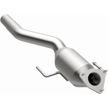 Load image into Gallery viewer, MagnaFlow Conv DF 04-07 VW Touareg 4.2L Driver Side (51154)
