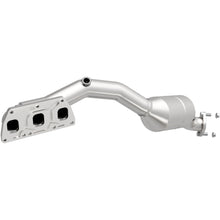 Load image into Gallery viewer, MagnaFlow Conv DF 05-09 Audi A8 6.0L (51161)