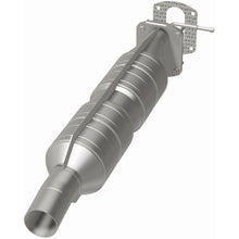 Load image into Gallery viewer, MagnaFlow Conv DF 05-07 Ford F-Series Rear (51221)