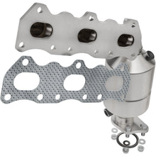 Load image into Gallery viewer, Magnaflow Conv DF 04-08 Grand Vitara V6 2.7L PS (51272)