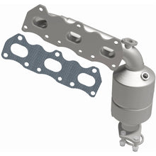 Load image into Gallery viewer, Magnaflow Conv DF 04-08 Grand Vitara V6 2.7L PS (51272)