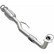 Load image into Gallery viewer, MagnaFlow Conv DF 99-00 Toyota Camry 2.2L (51308)