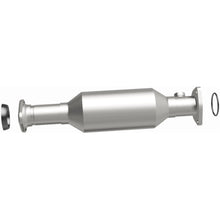 Load image into Gallery viewer, Magnaflow Conv DF 97-01 Honda CR-V 2.0L (51329)