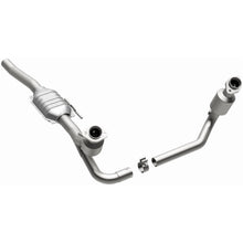 Load image into Gallery viewer, MagnaFlow Conv DF 00-03 Dodge Dakota 2WD 4.7L (51337)