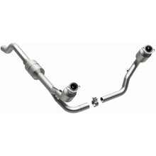 Load image into Gallery viewer, MagnaFlow Conv DF 00-03 Dodge Durango 4.7L (51338)