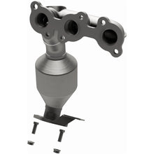 Load image into Gallery viewer, MagnaFlow Conv DF 08-09 Toyota Highlander 3.3L (51540)