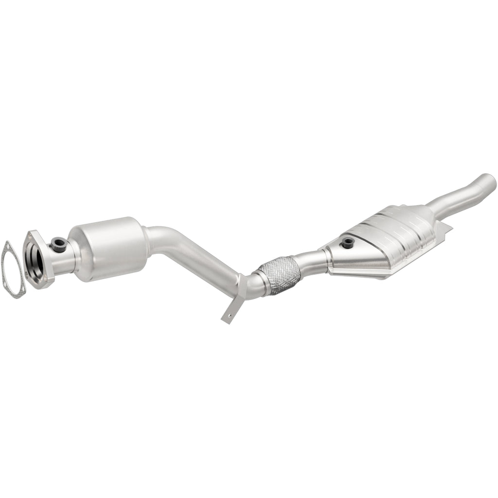 MagnaFlow Conv DF 03 Volkswagen Passat 2.8L (51589)