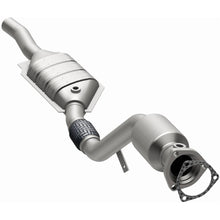 Load image into Gallery viewer, MagnaFlow Conv DF 03 Volkswagen Passat 2.8L (51589)