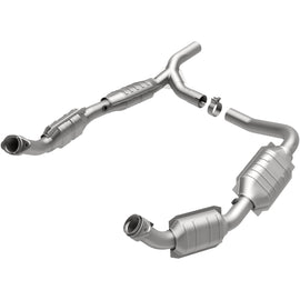 MagnaFlow Conv DF 07-08 Ford E-150 4.6L (51640)