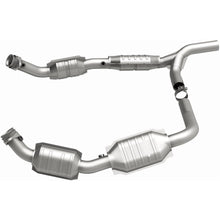 Load image into Gallery viewer, MagnaFlow Conv DF 07-08 Ford E-150 4.6L (51640)