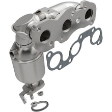 Load image into Gallery viewer, Magnaflow Conv DF 00-04 Sienna/Avalon 3.0L (51641)