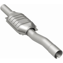 Load image into Gallery viewer, MagnaFlow Conv DF 02-04 Jeep GC 4.0L Rear (51698)