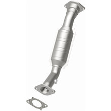 Load image into Gallery viewer, Magnaflow Conv DF 07-08 Buick Lucerne 3.8L (51751)