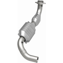 Load image into Gallery viewer, MagnaFlow Conv DF 01-04 Ford F-150 Pickup 5.4L 4WD 4R100 Trans D/S (49 State) (51753)