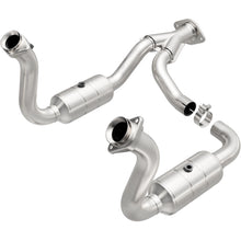 Load image into Gallery viewer, Magnaflow Conv DF 08-10 Ford F-250/F-250 SD/F-350/F-350 SD 5.4L/6.8L / F-450 SD 6.8L Y-Pipe Assembly (51760)