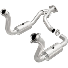 Magnaflow Conv DF 08-10 Ford F-250/F-250 SD/F-350/F-350 SD 5.4L/6.8L / F-450 SD 6.8L Y-Pipe Assembly (51760)