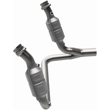Load image into Gallery viewer, MagnaFlow Conv DF 04 Dodge Durango 3.7L/4.7L (51770)
