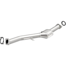 Load image into Gallery viewer, MagnaFlow Conv DF 06-08 Subaru Legacy 2.5L (51827)