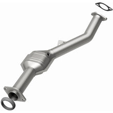 Load image into Gallery viewer, MagnaFlow Conv DF 06-08 Subaru Legacy 2.5L (51827)