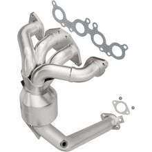 Load image into Gallery viewer, MagnaFlow Conv DF 05-11 Volvo XC90 4.4L Front (51860)
