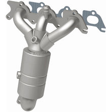 Load image into Gallery viewer, MagnaFlow Conv DF 07-11 Chrysler Sebring 2.7L Rear Manifold / 08-10 Dodge Avenger 2.7L Rear Manifold (51861)
