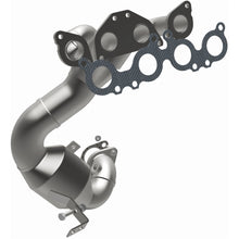Load image into Gallery viewer, MagnaFlow Conv DF 05-11 Volvo XC90 4.4L Rear (51863)