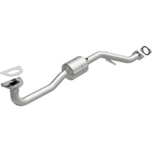 Load image into Gallery viewer, MagnaFlow Conv DF 04-05 Subaru Legacy / Outback 2.5L (51875)